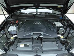 Audi Q7 55 TFSI quattro S line Version - ფოტო 19