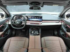 BMW 5 530Li Deluxe Version Luxury - ფოტო 6