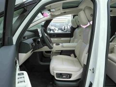 Li Auto MEGA Home Edition - ფოტო 11