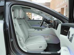 Li Auto S800 EREV Edition 4 (192) - ფოტო 13
