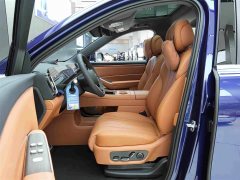 AITO M8 EREV Max Edition 37kWh 6 Edition (192) - ფოტო 12
