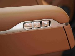AITO M8 EREV Max Edition 37kWh 6 Edition (192) - ფოტო 20