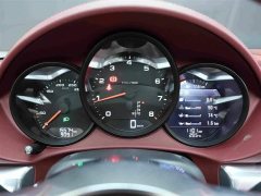 Porsche 718 Boxster 2.0T - ფოტო 9