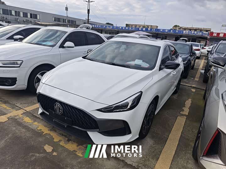 SAIC MG5 300TGI DCTFlagship Edition
