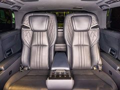 Lexus LM 300h Edition - ფოტო 19