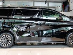 Lexus LM 300h Edition - ფოტო 4