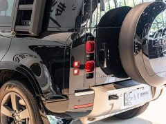 Land Rover 110 3.0T P400 X-Dynamic HSE - ფოტო 18