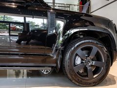 Land Rover 110 3.0T P400 X-Dynamic HSE - ფოტო 5