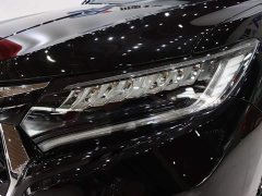 Honda UR-V 370TURBO 2WD Edition - ფოტო 7