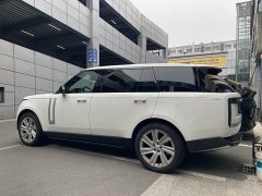Land Rover 3.0 L6 400PS Edition - ფოტო 3