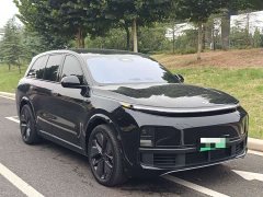 Li Auto L8 Pro - ფოტო 3