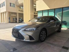 Lexus ES 200 Edition - ფოტო 1