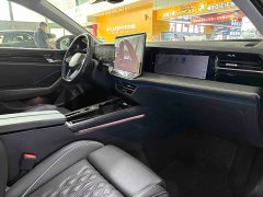 Volkswagen 380TSI DSG Edition - ფოტო 14