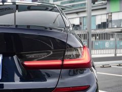 BMW 3 325Li M - ფოტო 10