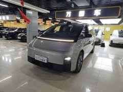 Li Auto MEGA Ultra - ფოტო 2