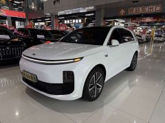 Li Auto L6 Pro - ფოტო 1
