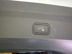 Li Auto L6 Pro - ფოტო 15