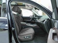 BMW X5 xDrive 30Li Deluxe VersionM - ფოტო 12