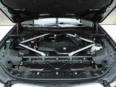 BMW X5 xDrive 30Li Deluxe VersionM - ფოტო 18