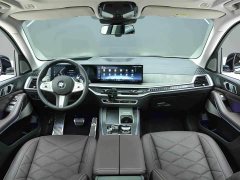 BMW X5 xDrive 30Li Deluxe VersionM - ფოტო 6