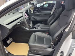 Tesla Model Y Edition - ფოტო 6