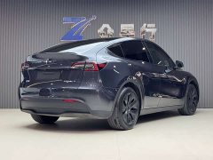 Tesla Model Y Edition - ფოტო 11