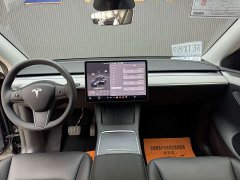 Tesla Model Y Edition - ფოტო 3