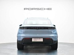 Porsche Macan 4 - ფოტო 6