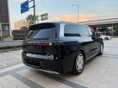 Leapmotor D19 EREV500 Edition - ფოტო 13