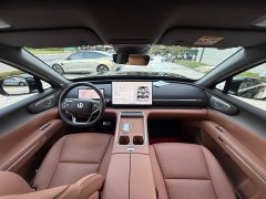 Leapmotor D19 EREV500 Edition - ფოტო 6