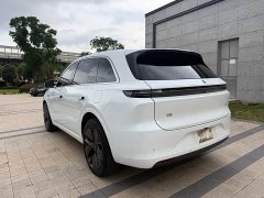 Li Auto L6 Pro - ფოტო 16
