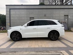 Li Auto L6 Pro - ფოტო 17
