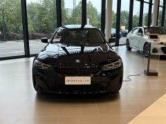 BMW 3 330Li M - ფოტო 13