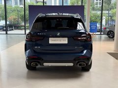 BMW X3 xDrive25i M - ფოტო 16