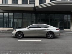Lexus ES 300h Edition - ფოტო 7