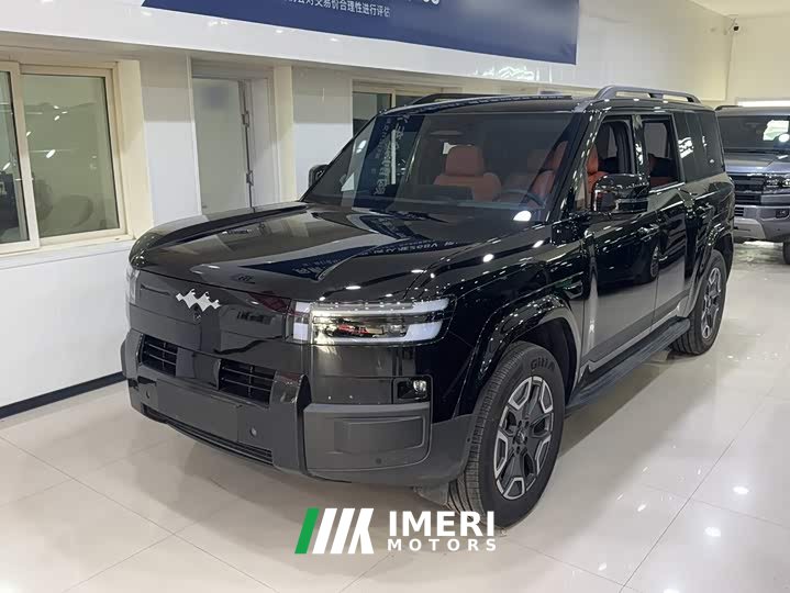 Baojun 7 190KMAWDMax Edition - ავტომობილი ჩინეთიდან