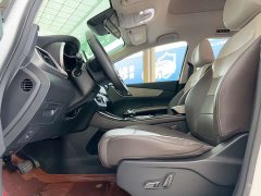 BYD MAX DM-i 105KM Edition - ფოტო 7