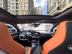 Changan UNI-V 1.5T Premium Version - ფოტო 9