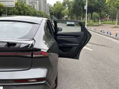 Changan UNI-V 1.5T Premium Version - ფოტო 19