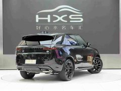 Land Rover 400PS Dynamic SE - ფოტო 4