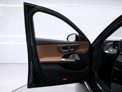 Mercedes-Benz E 300 L Luxury Version - ფოტო 12