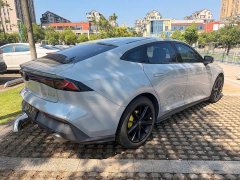 Changan UNI-V 1.5T Premium Version - ფოტო 5