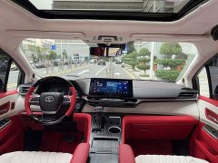 Mercedes-Benz SIENNA 2.5LPHEV Edition - ფოტო 13