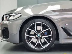 BMW 5 530i M - ფოტო 4