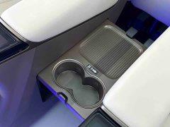 Denza D9 EV 620 Premium Version - ფოტო 14