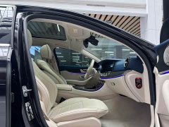 Mercedes-Benz E 300 L Fashion Version - ფოტო 17