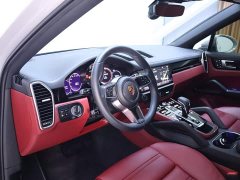 Porsche Cayenne Coupé 3.0T - ფოტო 11