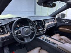 Volvo XC60 B5 AWDLuxury Edition - ფოტო 10