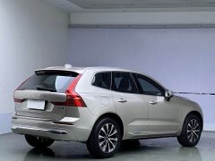 Volvo XC60 B5 AWDLuxury Edition - ფოტო 6