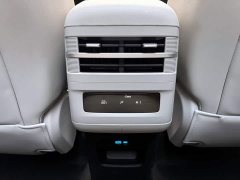 7 200KM2WDMax Edition - ფოტო 16